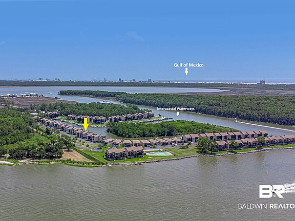 3rd image of 4014 Spinnaker Dr #103