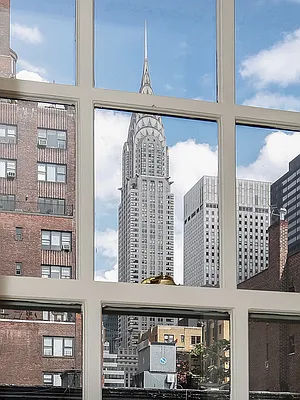 Sold by Sotheby's International Realty | media 13