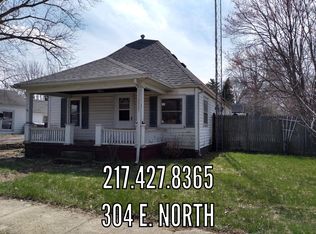 304 E North St, Ridge Farm, IL 61870