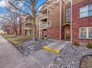 210 Glengarry Dr APT 309, Bloomingdale, IL 60108