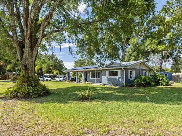 3001 Der Rd, Plant City, FL 33566