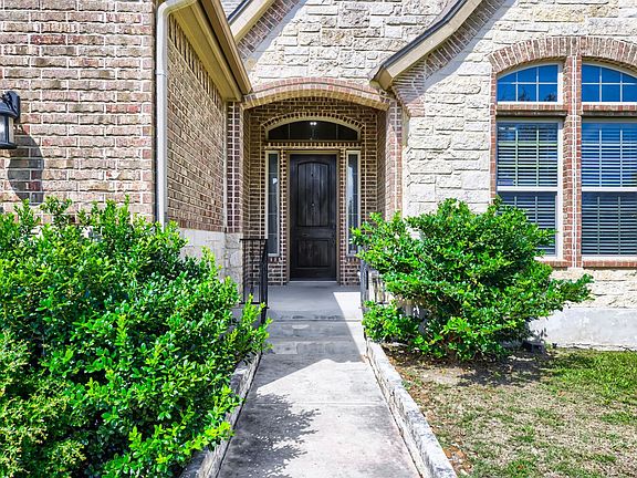 4th image of 5923 Dewdrop Ln