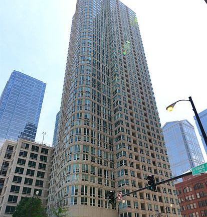 2nd image of 345 N Lasalle St #308