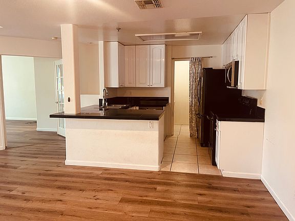 5th image of 3969 Mahaila Ave Unit 113