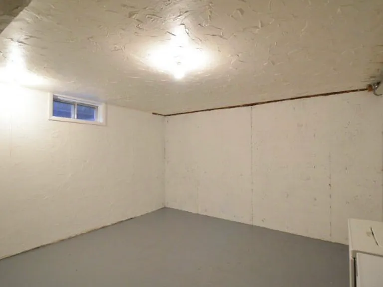 290 Lincoln Dr — Photo 10