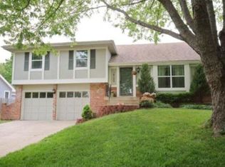 14100 S Locust St, Olathe, KS 66062