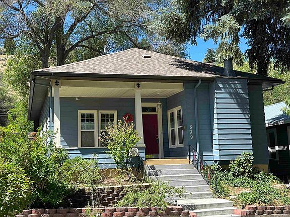 2nd image of 539 N Lincoln Ave