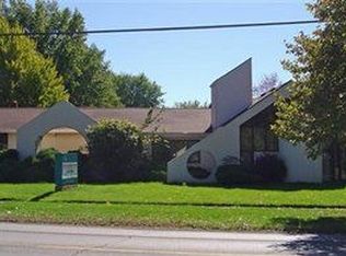 833 E Broad St, Elyria, OH