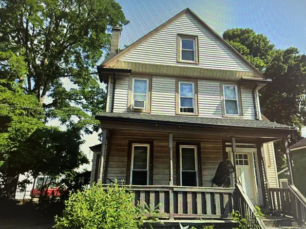 9-11 Union St, Brockport, NY 14420