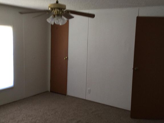3rd image of 240 Pacer Park Ln