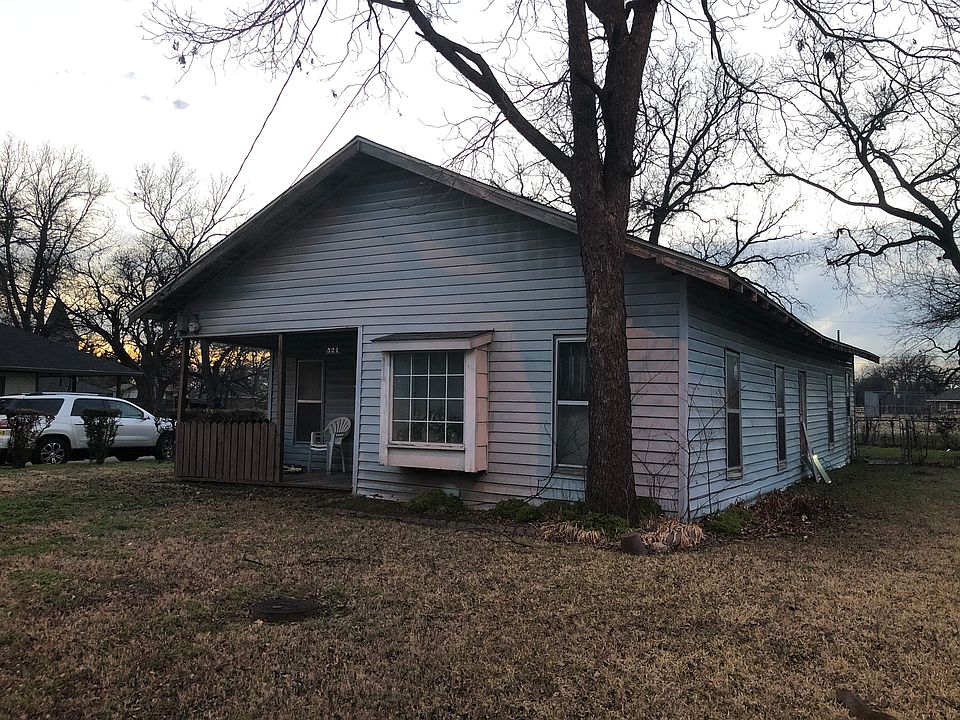 2nd image of 521 N Weaver St