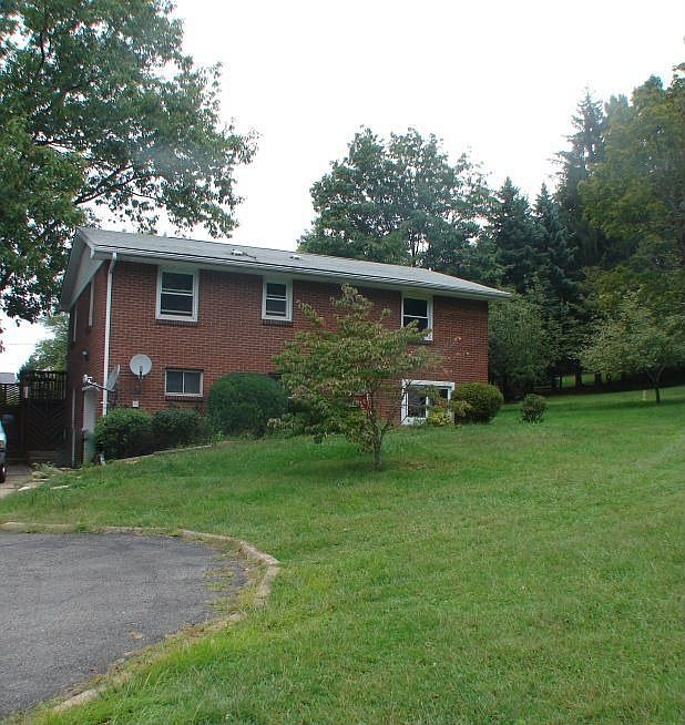 1st image of 109 Dakota Ln