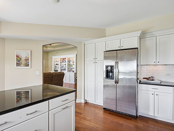 3rd image of 11110 Waters Edge Dr Unit 4D