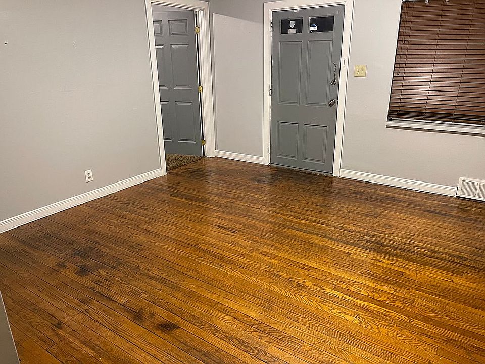 1st image of 928 Lafayette Ave