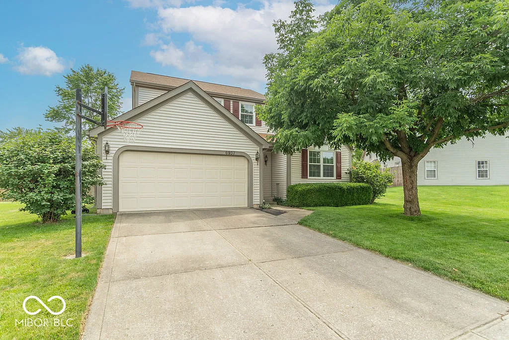 6937 Thousand Oaks Dr photo 1