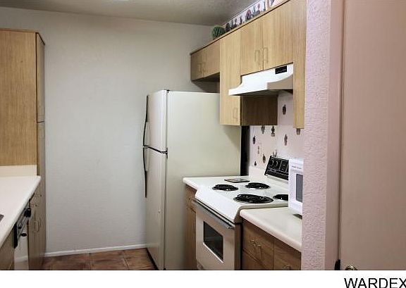 5th image of 2094 Mesquite Ave Unit 102