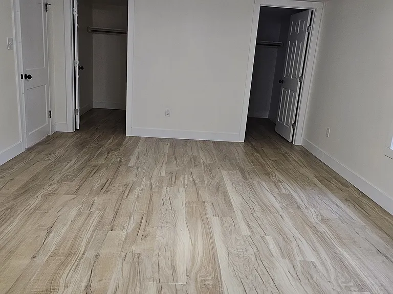 2835 SW Fairway Dr — Photo 3
