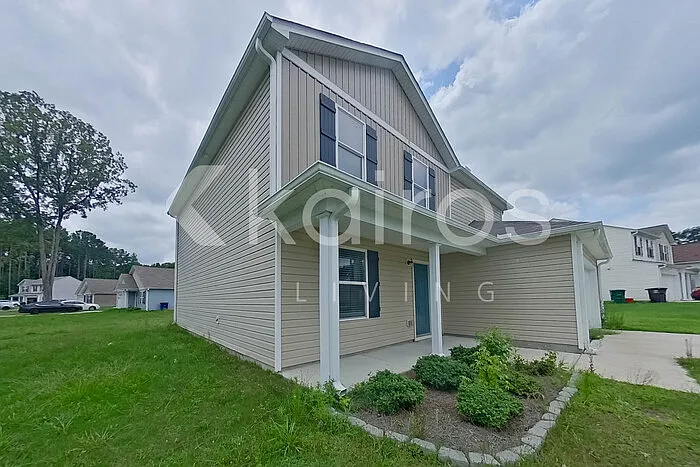 5 bed, 3.0 bath, 2180 sqft, $2,245 — Photo 2