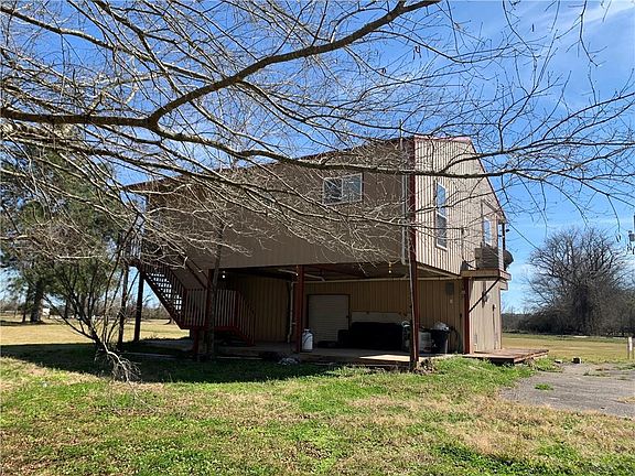 2nd image of 1447 Spring Bayou Rd