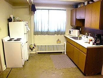 4th image of 2330-2334 N High St #17946730