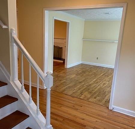 4th image of 4921 Heritage Trace Ct