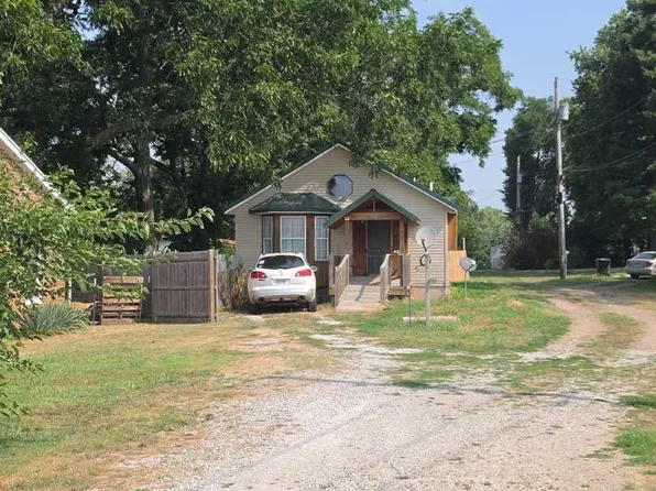 317 W Main St, Wheaton, MO 64874