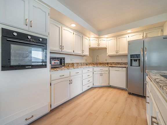 3rd image of 2580 Keswick Dam Rd