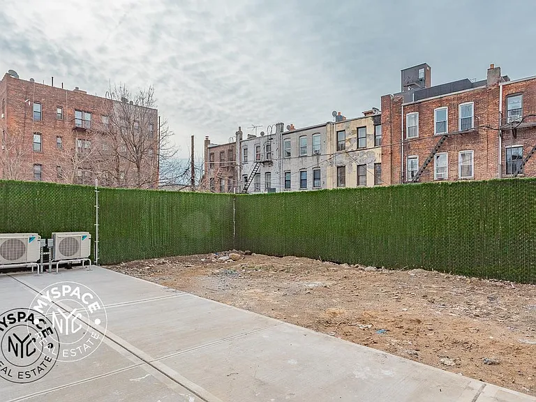 254 E 28th St #4A — Photo 12