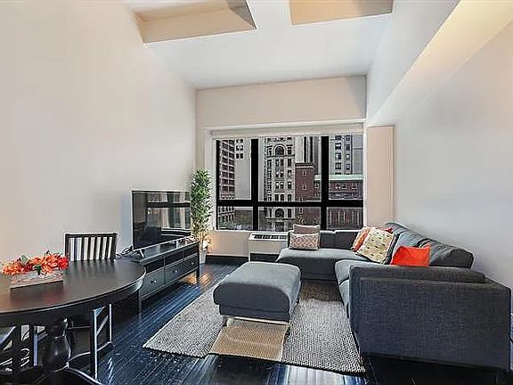 2nd image of 20 Pine St APT 401