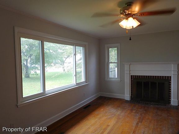 4th image of 114 N Stewart St