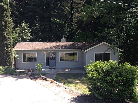 2nd image of 390 Brook Dr