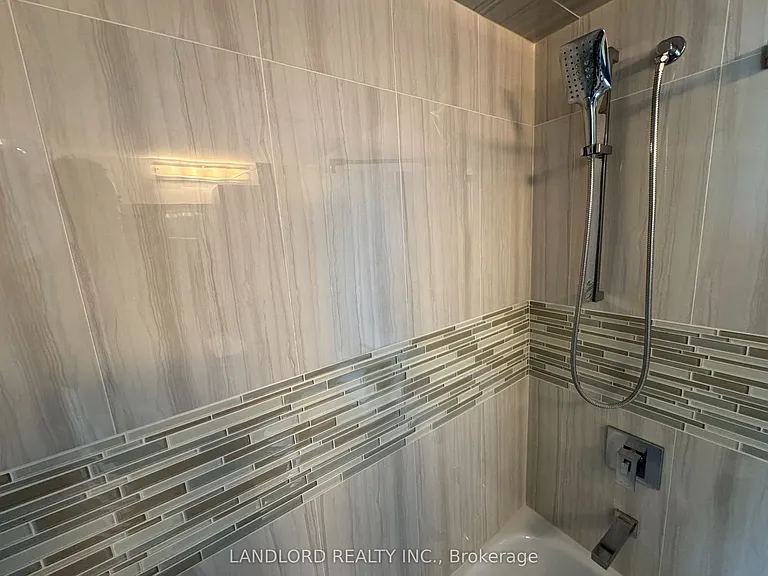 20 Speers Rd #1105 — Photo 45