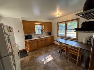2320 Hillside Ave, Saint Paul, MN 55108