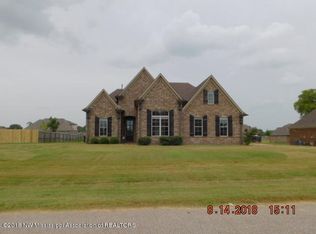 4862 Deer Run Rd, Olive Branch, MS 38654