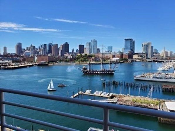197 8th St #Penthouse 03
