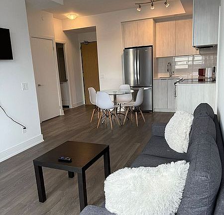 4th image of 1350 Ellesmere Rd #912