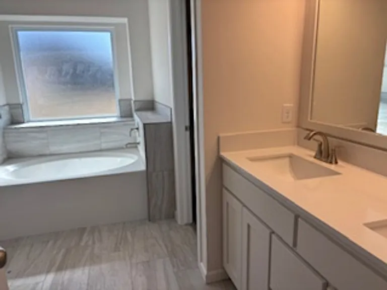 18216 Austin Ct — Photo 10