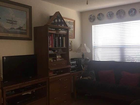 5th image of 10616 Wild Oak Dr