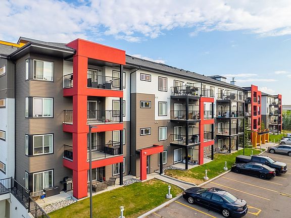 2nd image of 340 Windermere Rd NW #112