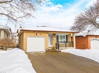 43 Everest St, Hamilton, ON L8W 2J5