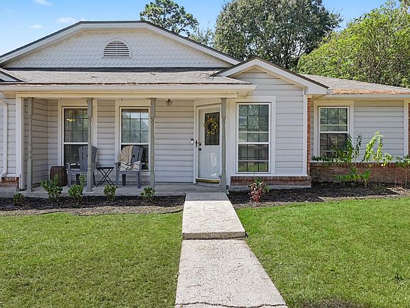 4th image of 25103 Thrushwood Ln
