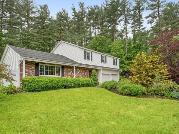 59 Vicksburg Cir, Holden, MA 01520