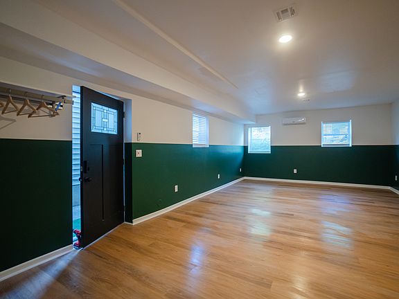 3rd image of 36 Union St #G