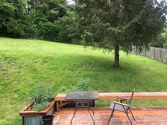 3rd image of 16514 72nd Avenue Ct E