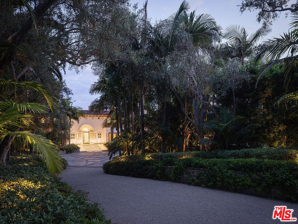 26848 Pacific Coast Hwy, Malibu, CA 90265 | MLS #26839373 | Zillow