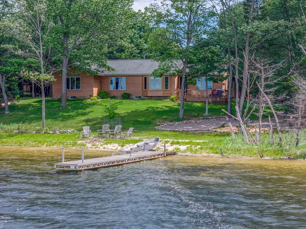 2431 Spirit Lake Ln, Eagle River, WI 54521