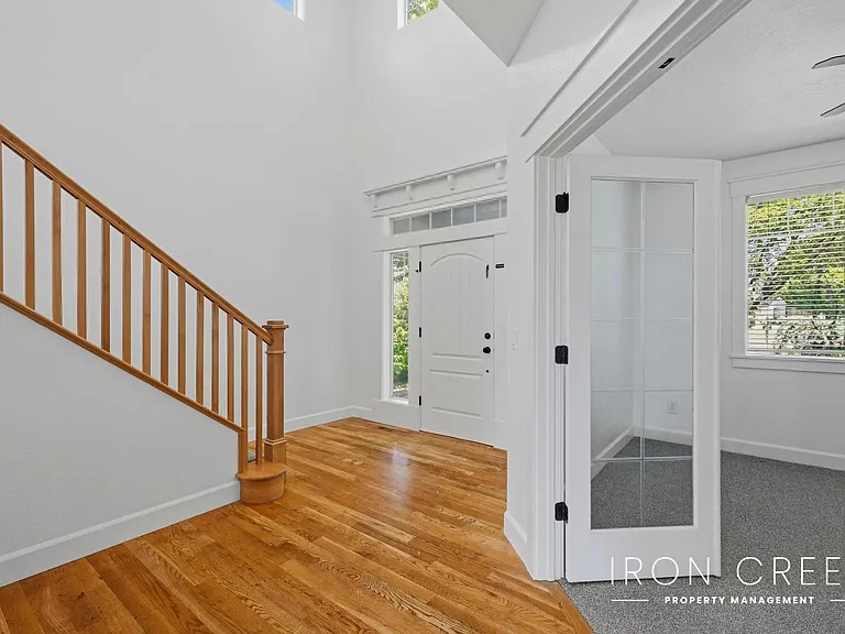 5461 N Fox Run Way — Photo 3