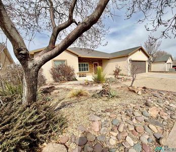 810 Latrobe Dr, Carlsbad, NM, 88220