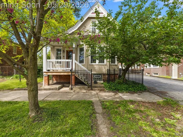 1481 Baldwin St, Detroit, MI 48214