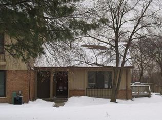 41622 Bedford Dr, Canton, MI 48187